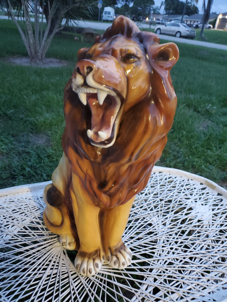 VINTAGE ITALIAN MAJOLICA LARGE CERAMIC LION ~ MISC