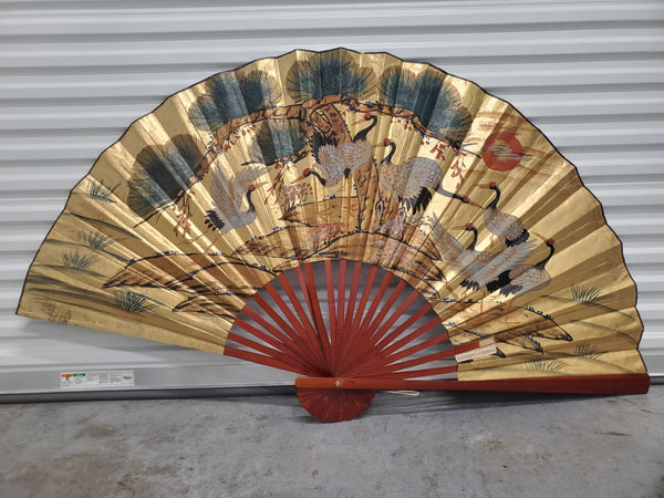 VINTAGE HAND~PAINTED GOLD W/BIRDIES 🐦🐥 CHINESE FAN ~ MISC