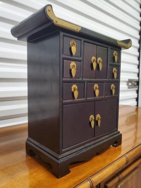 VINTAGE CHINOISERIE PAGODA JEWELRY BOX W/BRASS ACCENTS~ MISC