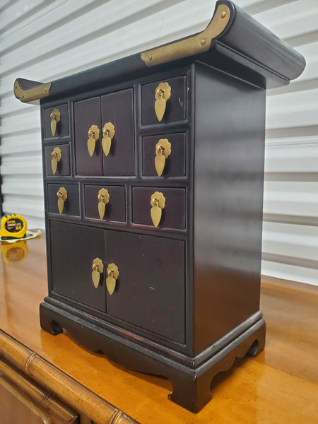 VINTAGE CHINOISERIE PAGODA JEWELRY BOX W/BRASS ACCENTS~ MISC