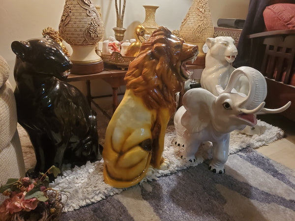 VINTAGE ITALIAN MAJOLICA LARGE CERAMIC LION ~ MISC