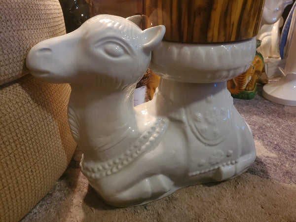 VINTAGE CERAMIC CAMEL PLANT STAND/ ACCENT TABLE ~ MISC