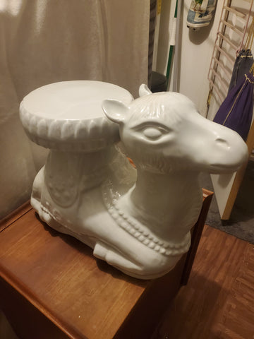 VINTAGE CERAMIC CAMEL PLANT STAND/ACCENT TABLE ~ MISC
