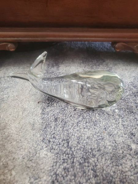 VINTAGE HIGH QUALITY ART GLASS CRYSTAL WHALE ~ MISC