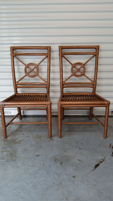ACCENT CHAIRS