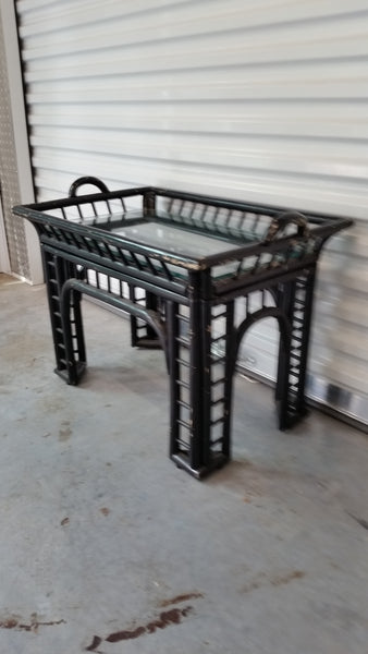 VINTAGE RATTAN BUTLERS TRAY TABLE