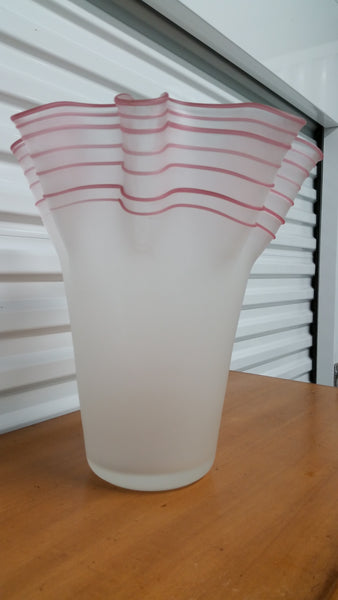 VINTAGE MURANO GLASS SOMMERSO FROSTED & PINK ITALIAN SQUIGGLE HANDKERCHIEF VASE ~ MISC