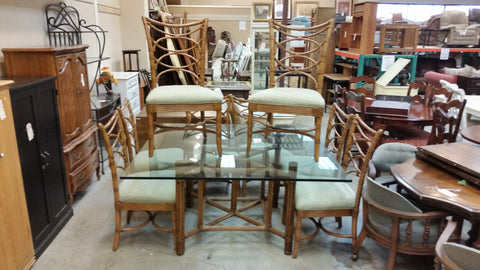 LEXINGTON TOMMY BAHAMA BEACH HOUSE DINING TABLE GLASS