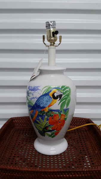 GUY HARVEY 2004 PARROT/MACAW LAMP n SHADE