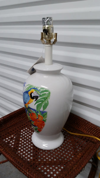 GUY HARVEY 2004 PARROT/MACAW LAMP n SHADE