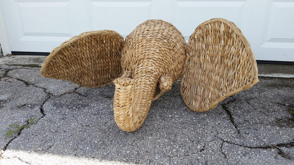 VINTAGE SEAGRASS/WICKER WALL MOUNT TRUNKS UP! ELEPHANT ~ MISC