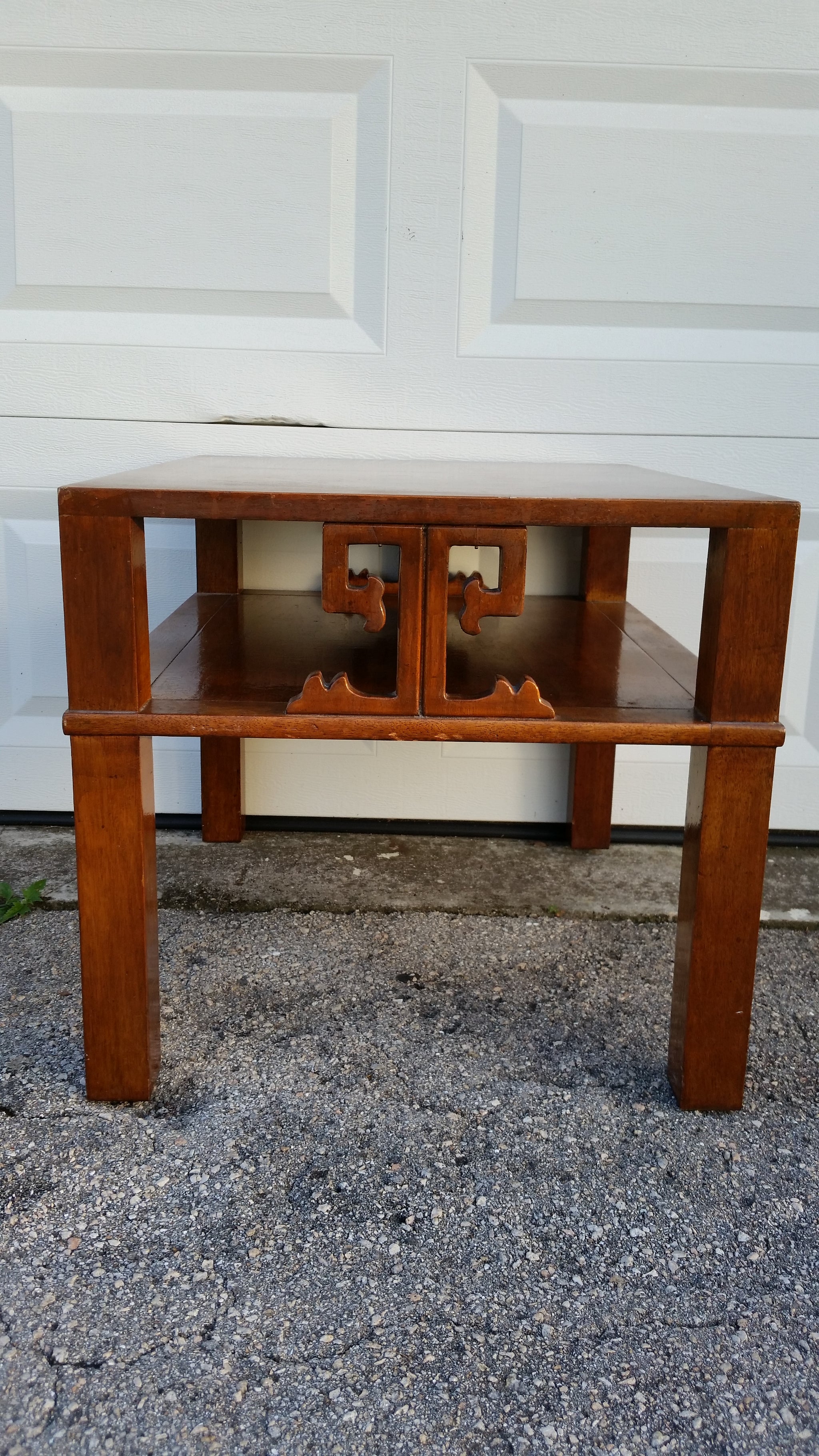 VINTAGE HERITAGE (DREXEL) HENREDON MAHOGANY ASIAN MOTIF ACCENT