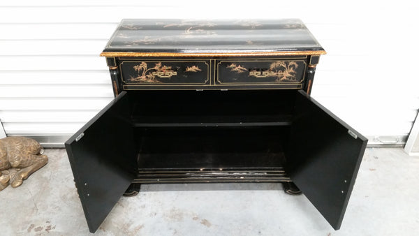 ANTIQUE/ VINTAGE BLACK LACQUER CHINOISERIE/ TORTOISE SHELL/ SCROLL BASE BAR/ CONSOLE/ CABINET
