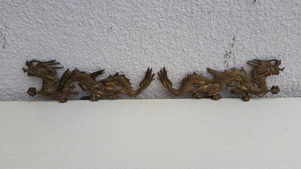 VINTAGE SOLID BRASS CHINOISERIE MIRRORED DRAGON WALL DECOR (2) ~ MISC
