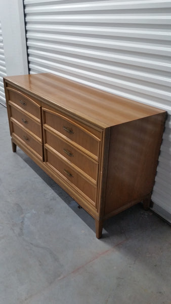 VINTAGE MID CENTURY MODERN THOMASVILLE DOUBLE DRESSER