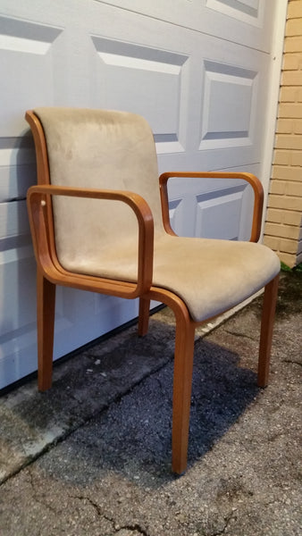 VINTAGE MID CENTURY MODERN KNOLL INTERNATIONAL BILL STEPHENS 1300 SERIES OAK BENTWOOD SUEDE DINING CHAIRS (6 ~ 2 ARM)