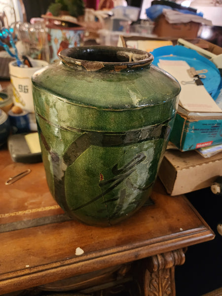 GARY DAVID DESIGNS GREEN DRIP GLAZE ANTIQUED CERAMIC CHINESE ⛩️ IMPRINT VASE/ JAR/ URN ~ MISC